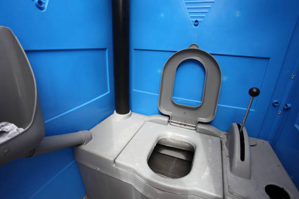 Best Porta potty rental near me  in Apple Mountain Lake, VA